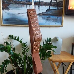 Brown Leather Belt with Gold Buckle 2X